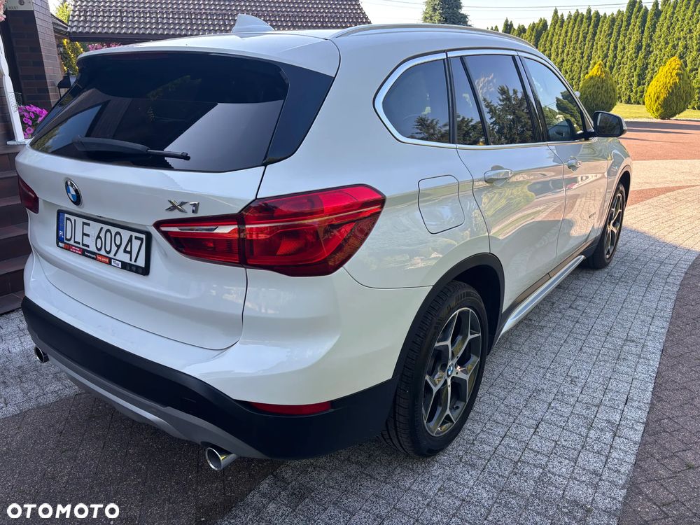 BMW X1 xDrive25i Advantage sport - 12