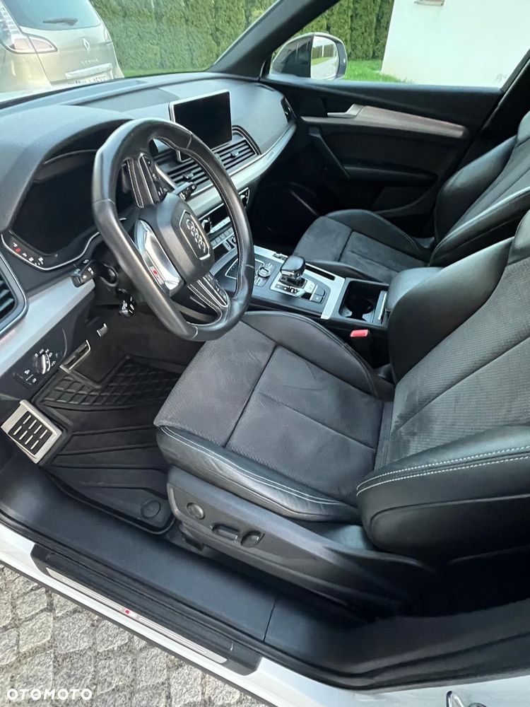 Audi SQ5 - 5
