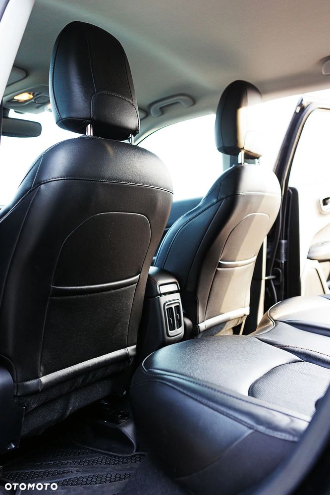 Jeep Compass - 11