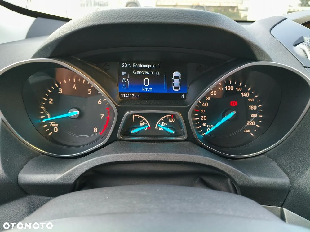 Ford Kuga - 14