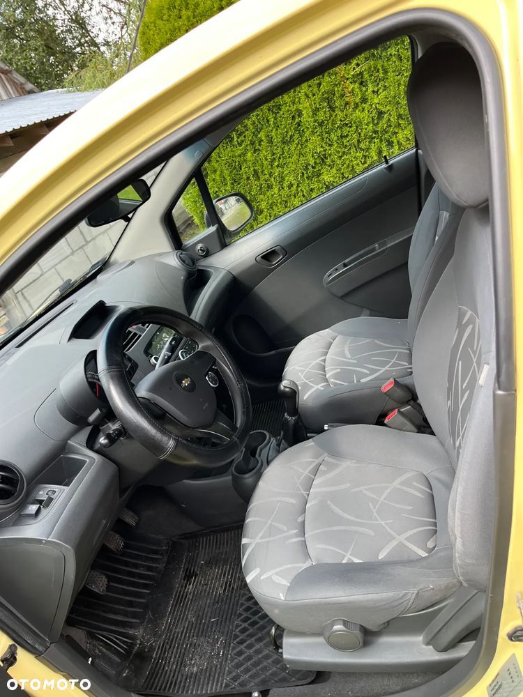 Chevrolet Spark - 5