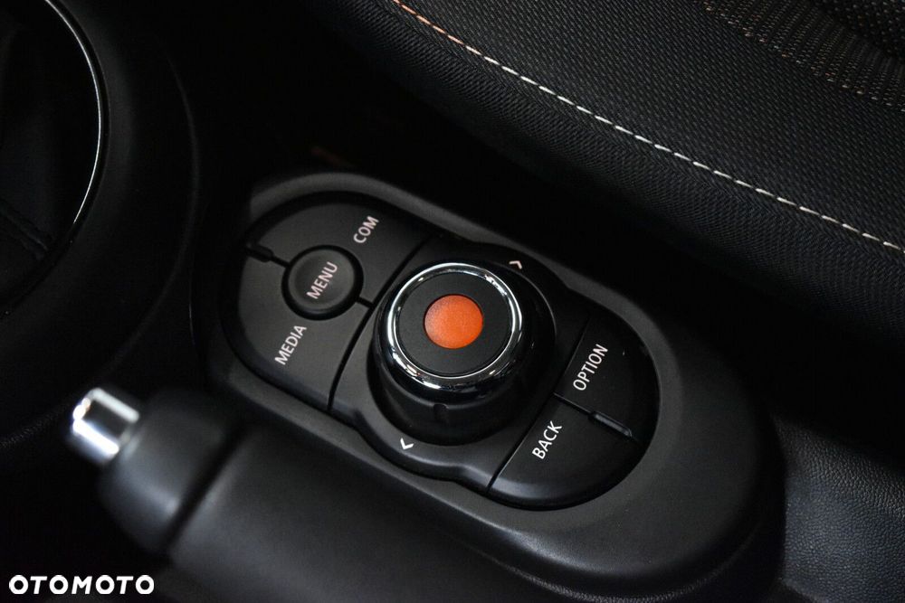 MINI Cooper - 18