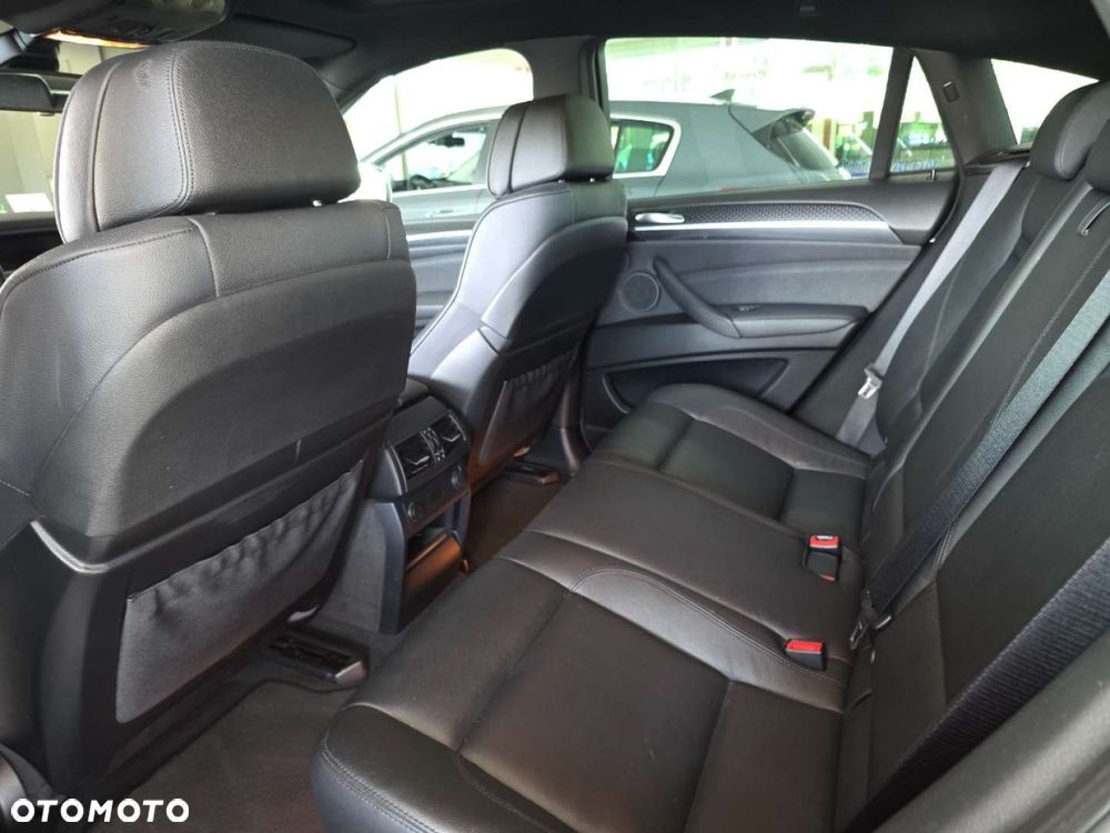 BMW X6 - 10