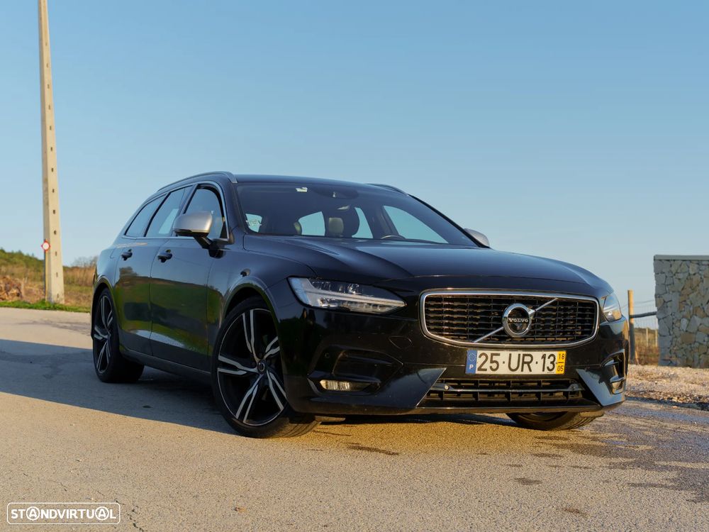 Volvo V90 2.0 D4 Momentum Geartronic - 1