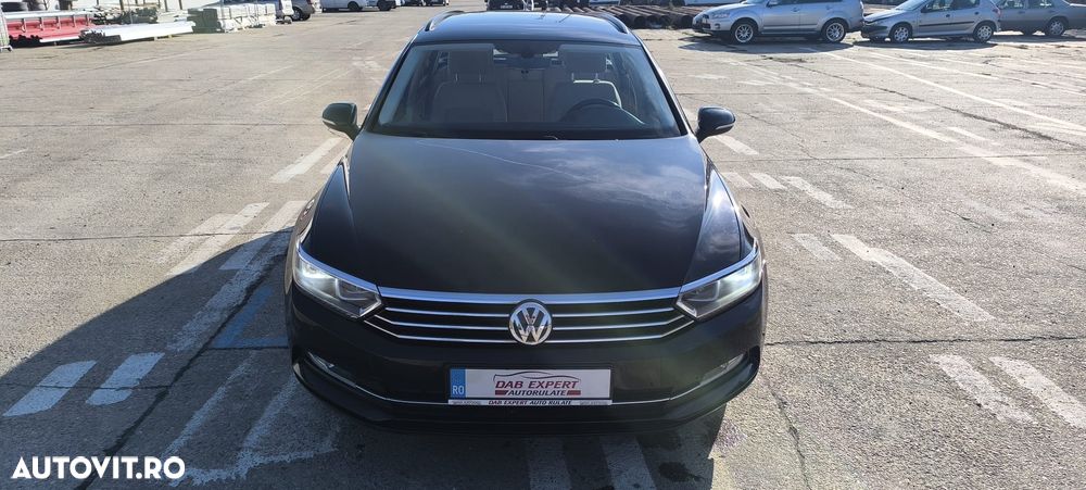 Volkswagen Passat Variant 1.6 TDI (BlueMotion Technology) DSG Trendline - 3