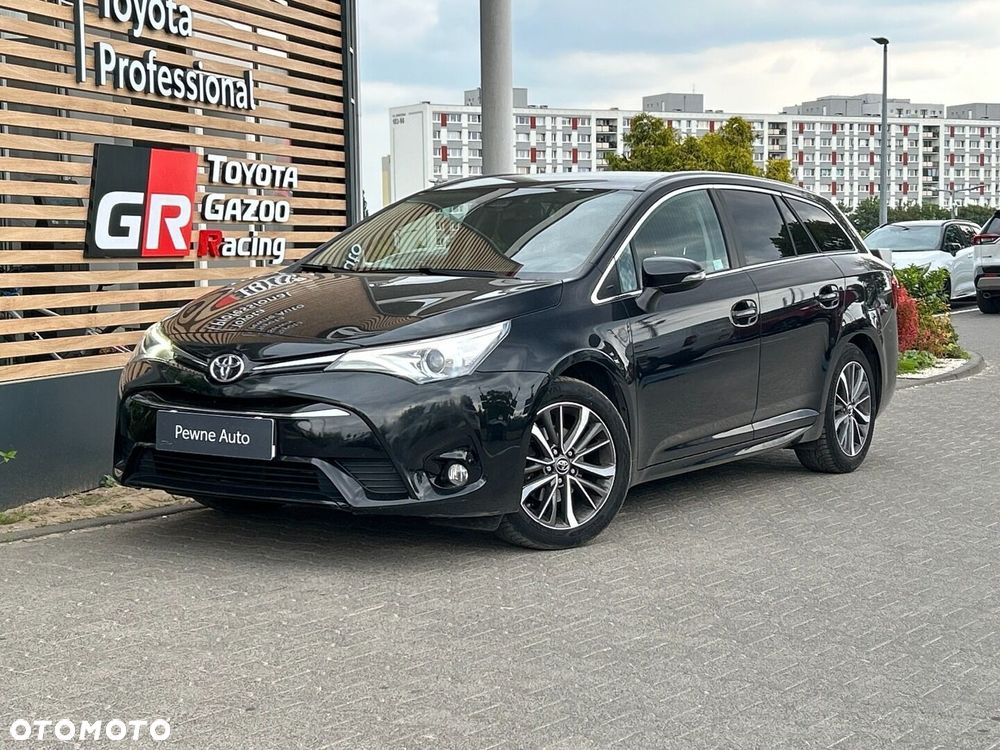 Toyota Avensis - 1