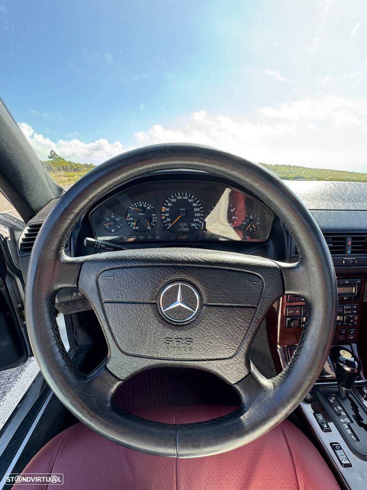 Mercedes-Benz SL 320 Standard - 21