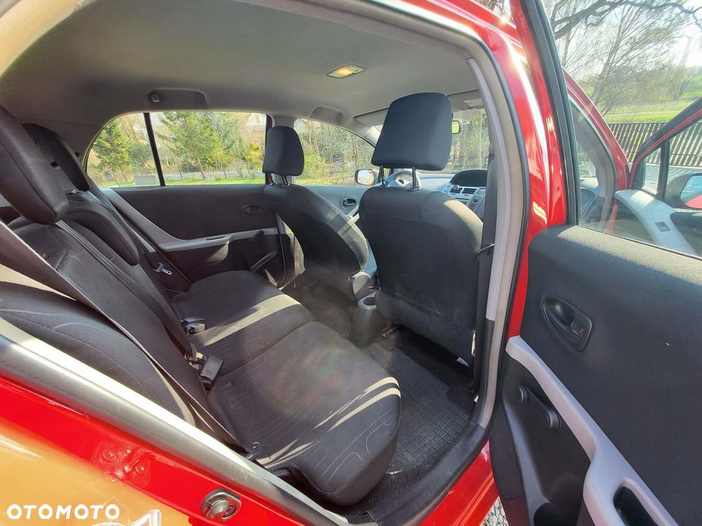 Toyota Yaris 1.4 D-4D Sol - 9