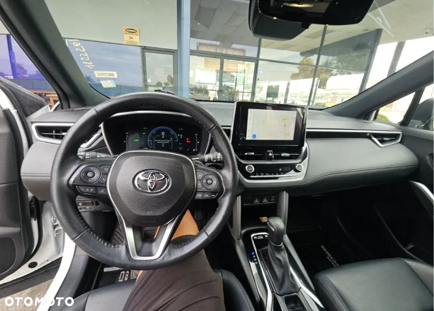 Toyota Corolla Cross - 8