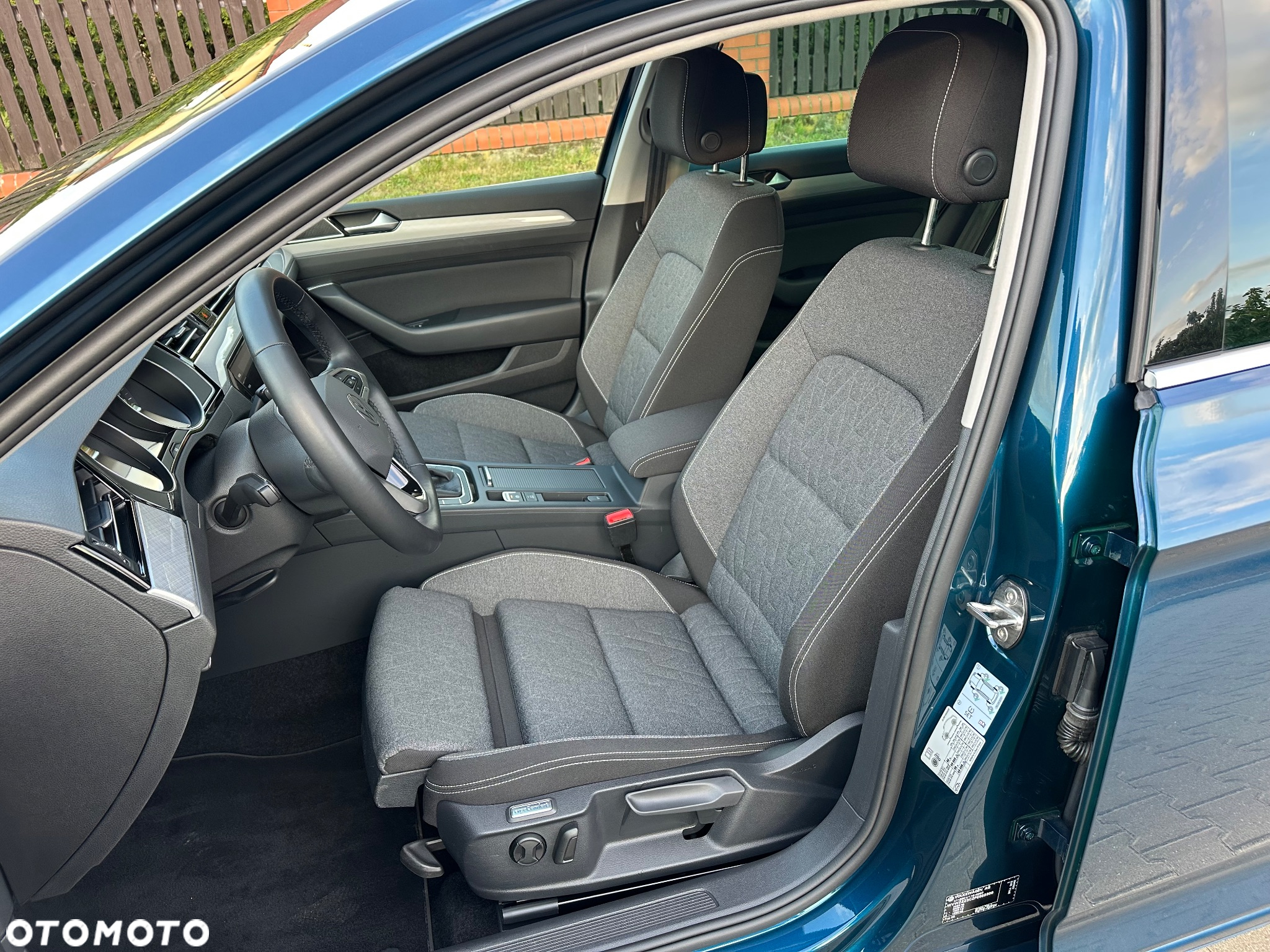 Volkswagen Passat 1.5 TSI EVO Business - 9