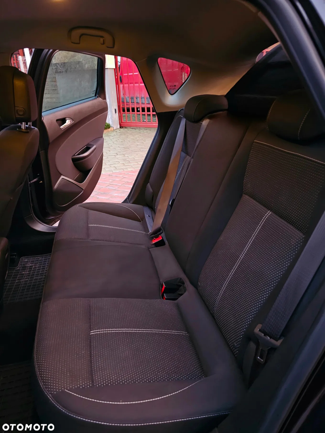 Opel Astra 1.4 Turbo Active - 11