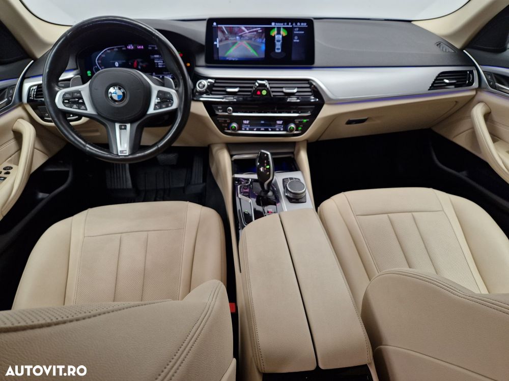 BMW Seria 5 530i xDrive Aut. - 3