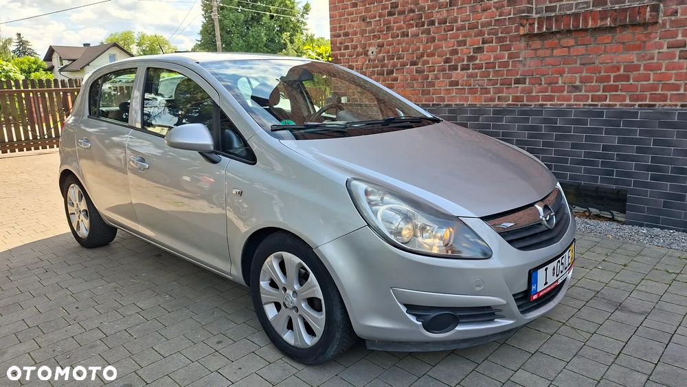 Opel Corsa 1.4 16V Automatik Color Edition - 1