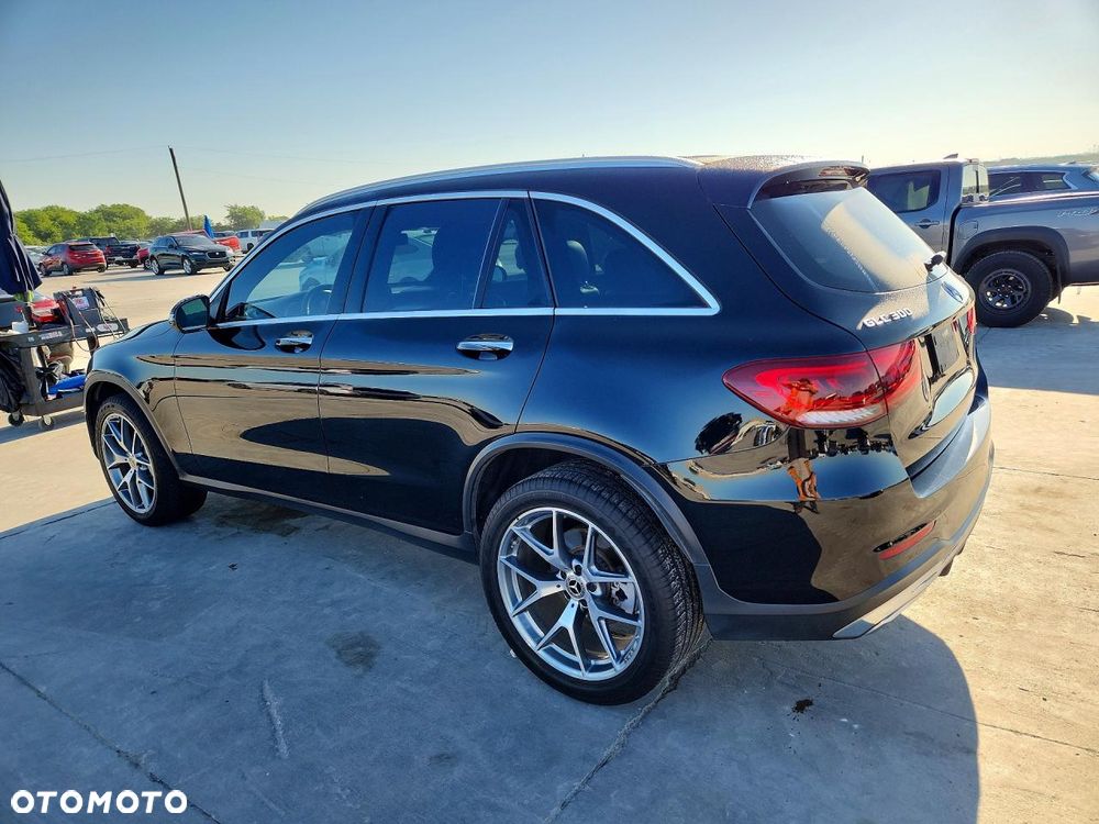 Mercedes-Benz GLC 300 4-Matic - 2