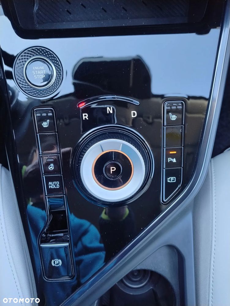 Kia Niro 1.6 GDI Hybrid Business Line - 4