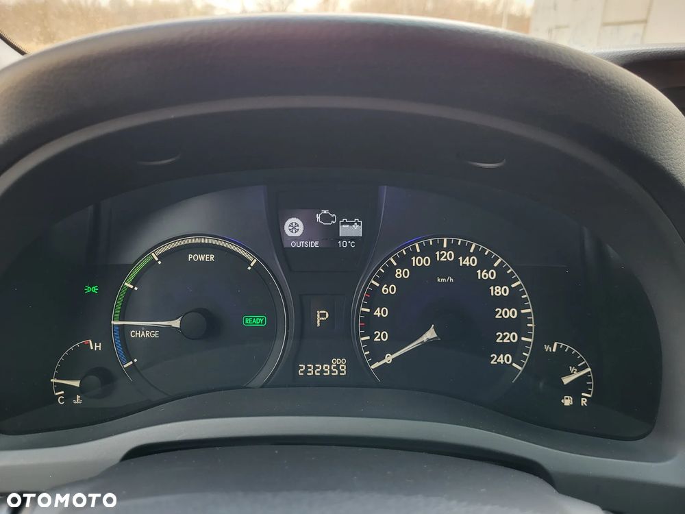 Lexus RX 450h (hybrid) - 9