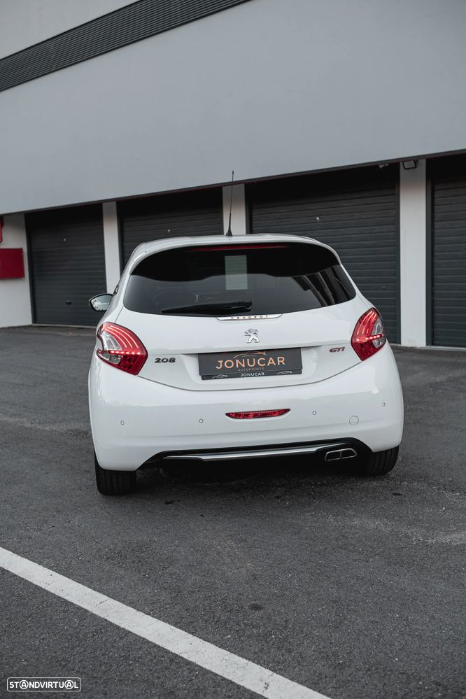 Peugeot 208 1.6 THP GTi - 13