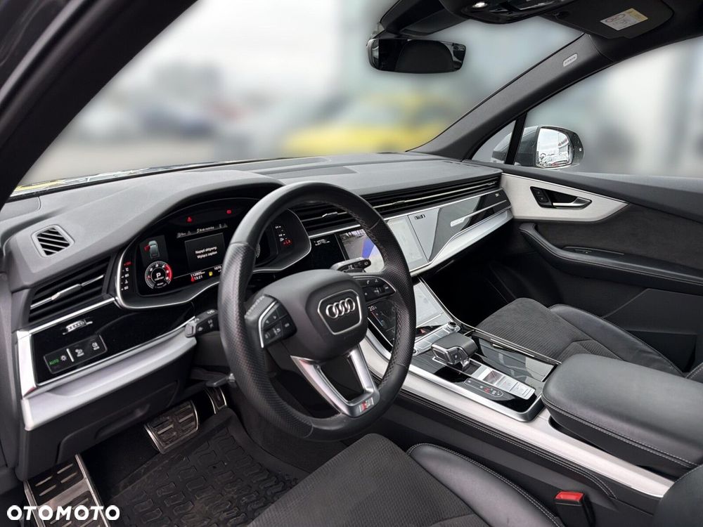 Audi Q7 - 11