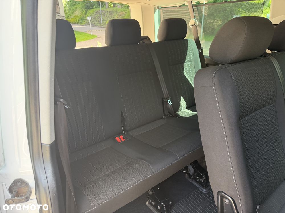 Volkswagen Caravelle 2.0 TDI L2 Highline - 25