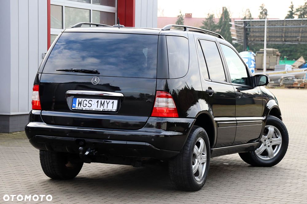 Mercedes-Benz ML - 4