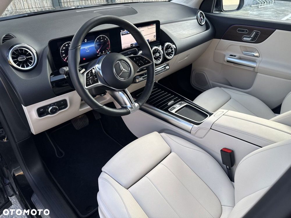 Mercedes-Benz GLA 200 d 4-Matic Progressive 8G-DCT - 10