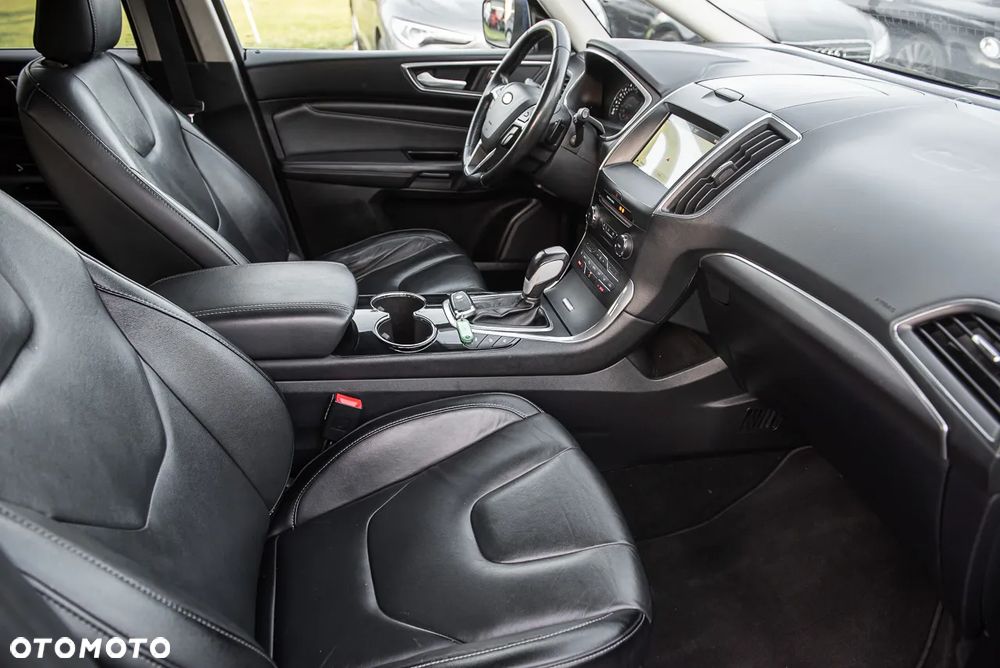 Ford S-Max 2.0 TDCi 4WD Titanium PowerShift - 21