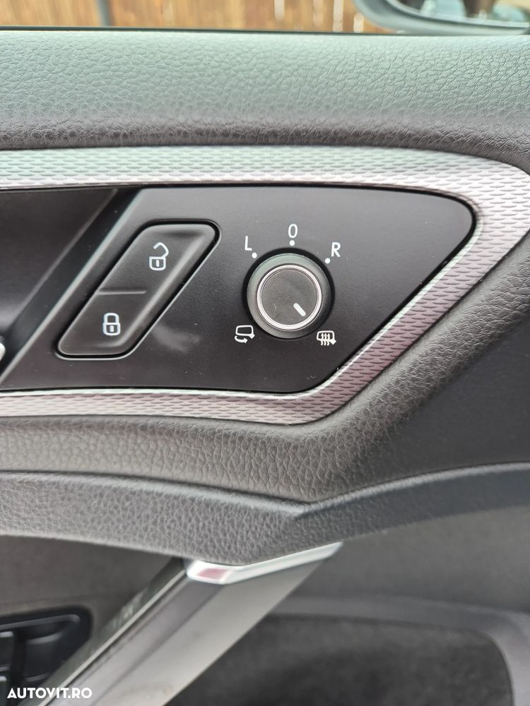 Volkswagen Golf 1.6 TDI 4Motion BlueMotion Technology Lounge - 26