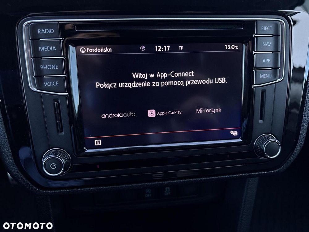 Volkswagen Caddy 2.0 TDI Highline DSG - 23