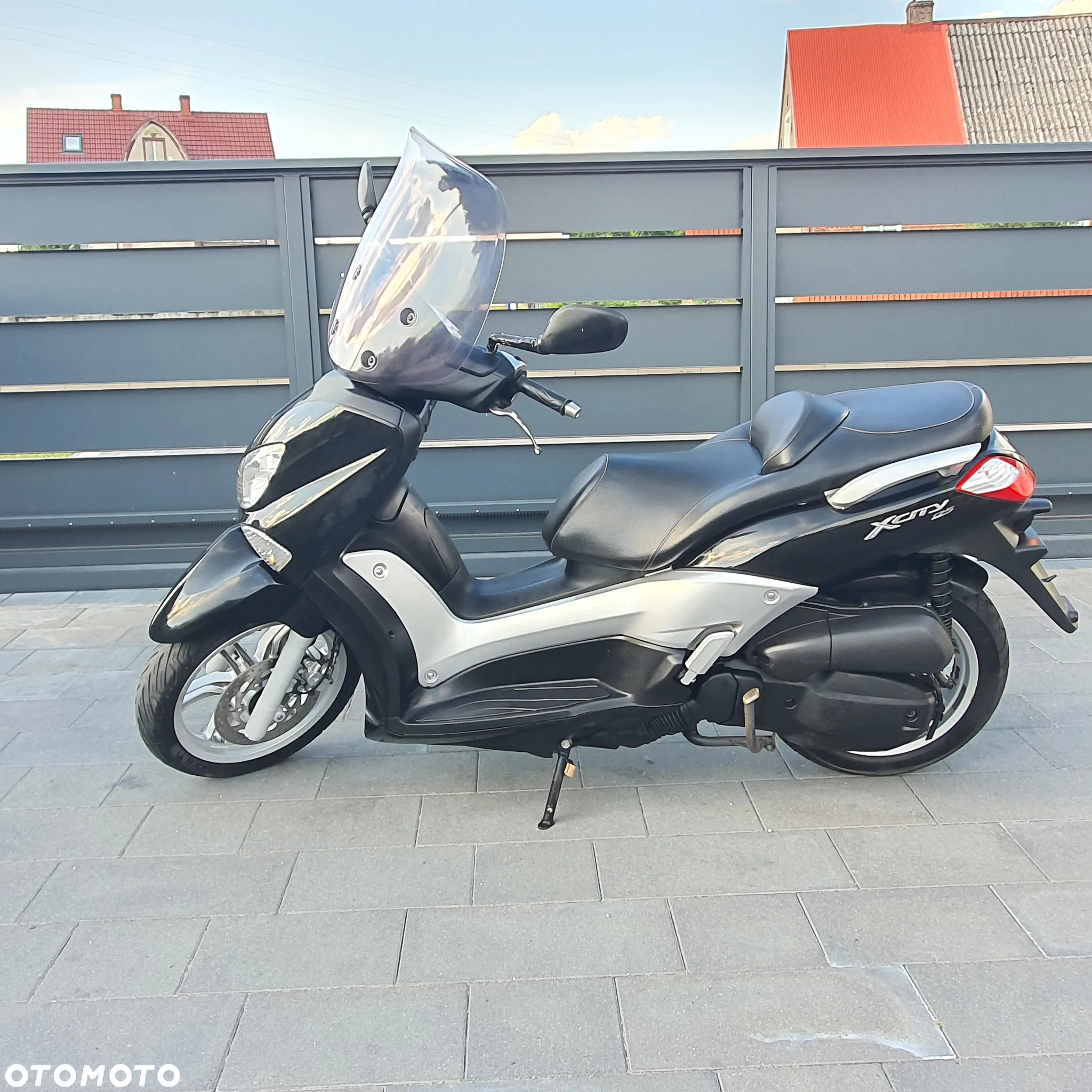 Yamaha MBK - 6