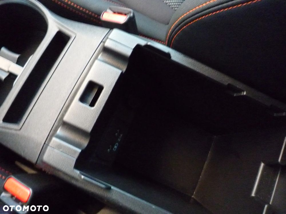 Subaru XV 1.6i Exclusive Plus (EyeSight) Lineartronic - 25