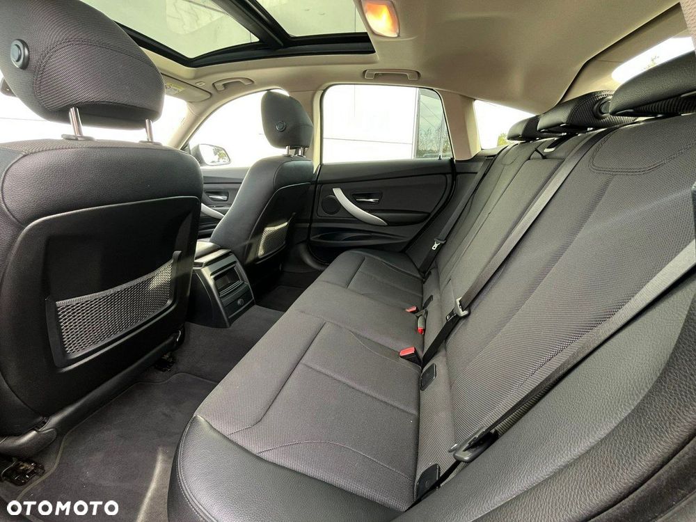 BMW 3GT 318d GT Luxury Line - 17