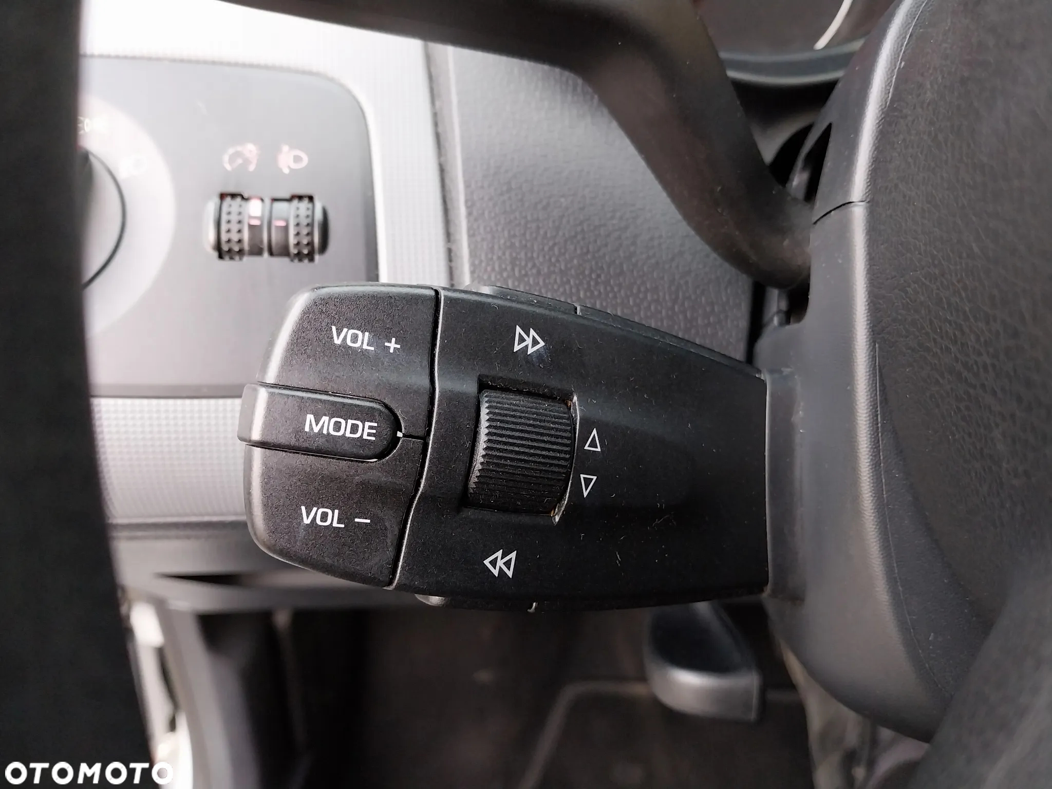 Seat Ibiza 1.4 16V Style - 22