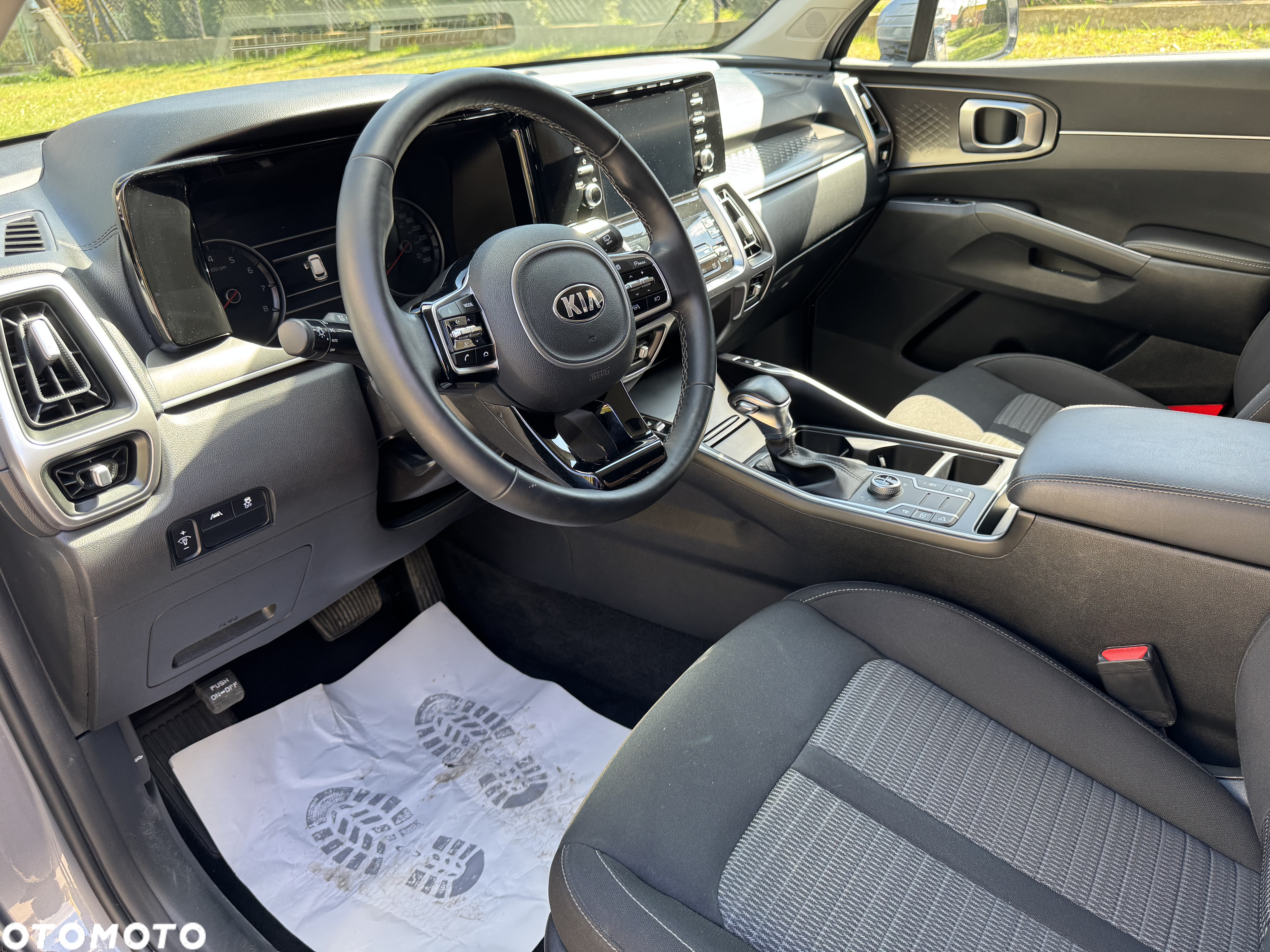Kia Sorento - 35