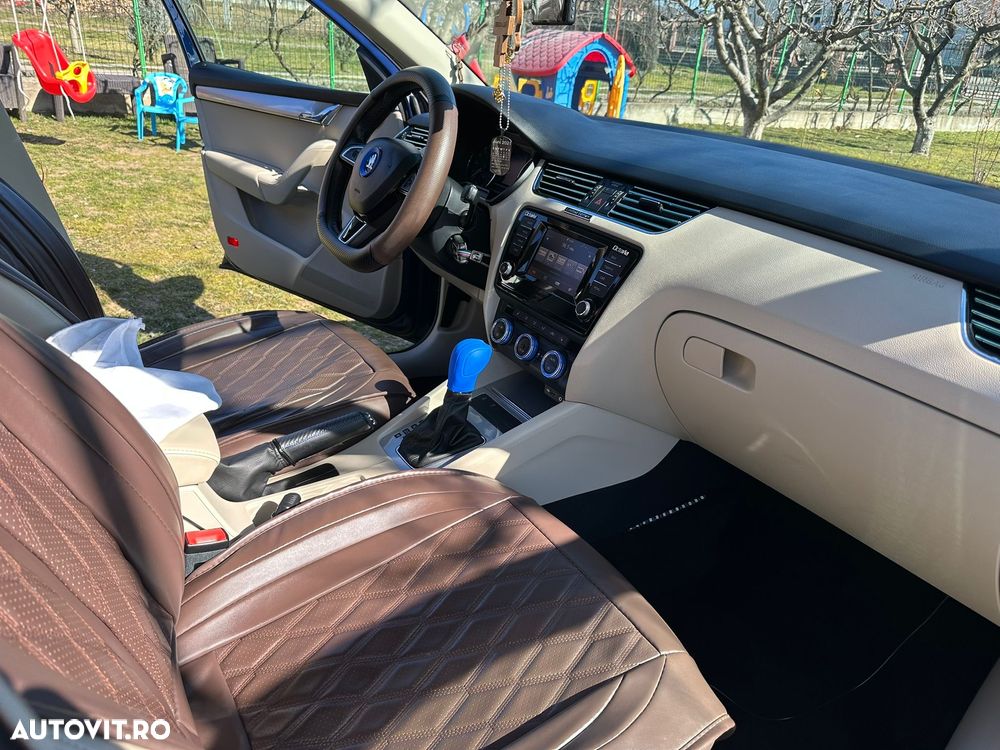 Skoda Octavia 1.6 TDI Classic DSG - 7