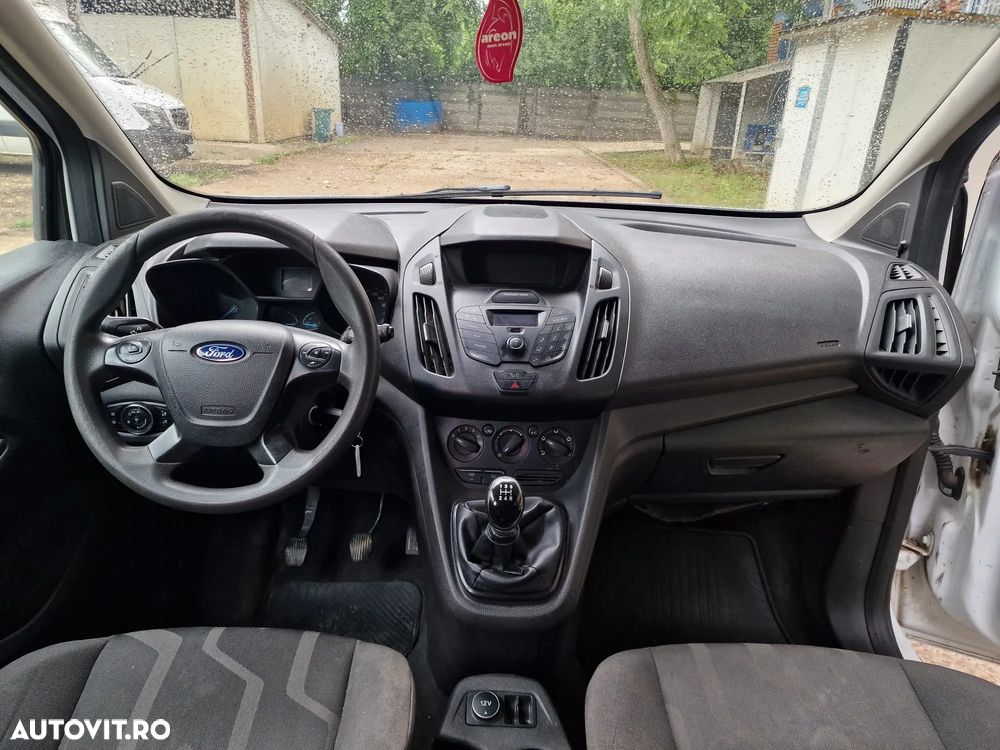 Ford Tourneo Connect 1.5 TDCi SWB (L1) Trend - 12