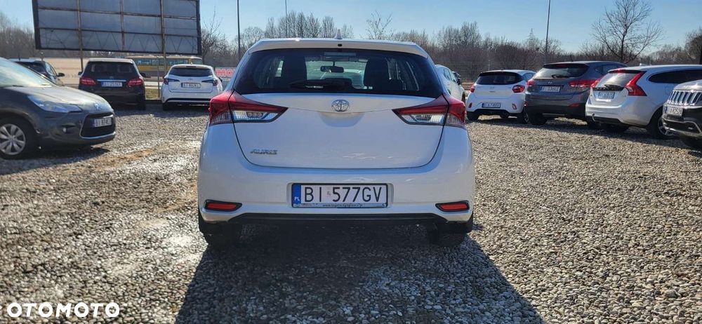 Toyota Auris - 6