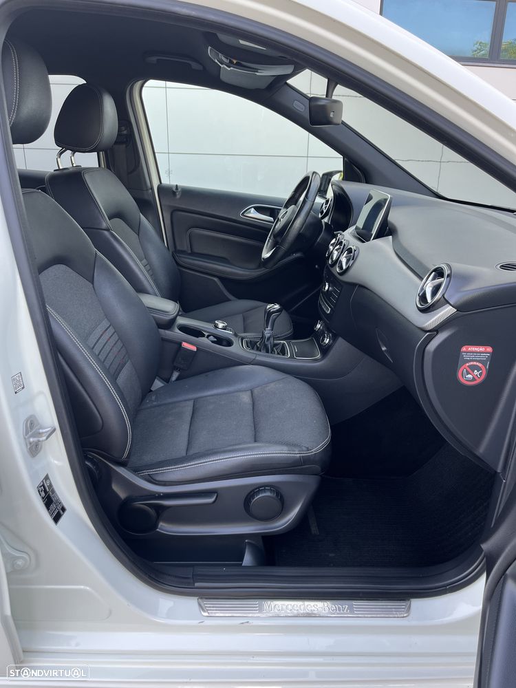Mercedes-Benz B 180 CDI Urban - 31