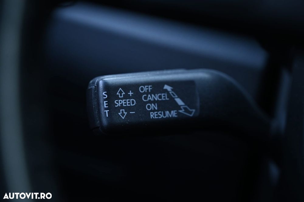 Volkswagen Passat Alltrack - 11
