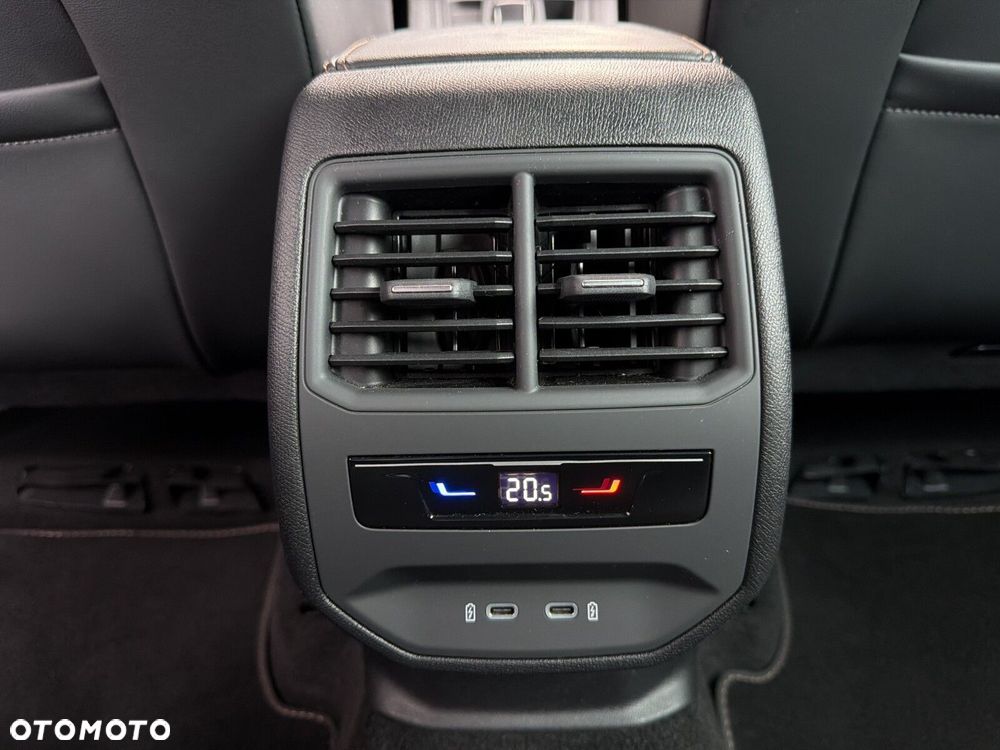 Cupra Formentor 1.5 TSI DSG - 27