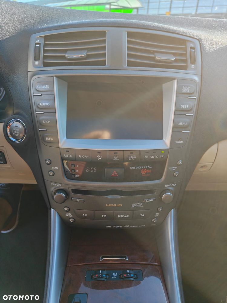 Lexus IS 250 Executive Line - 14