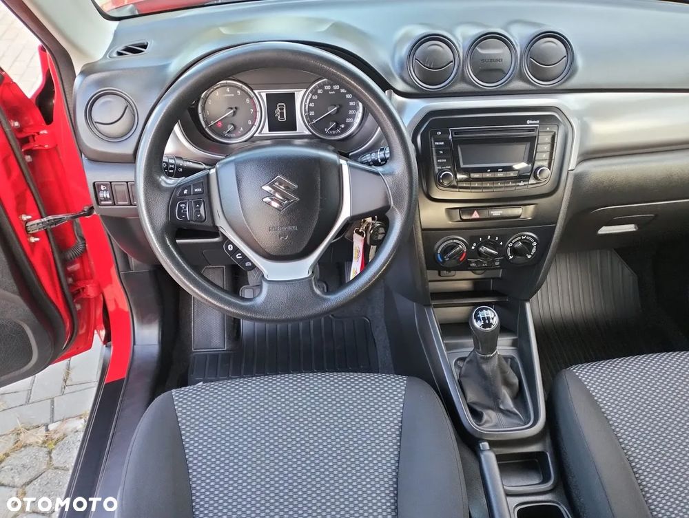 Suzuki Vitara 1.0 Boosterjet Premium 2WD - 7