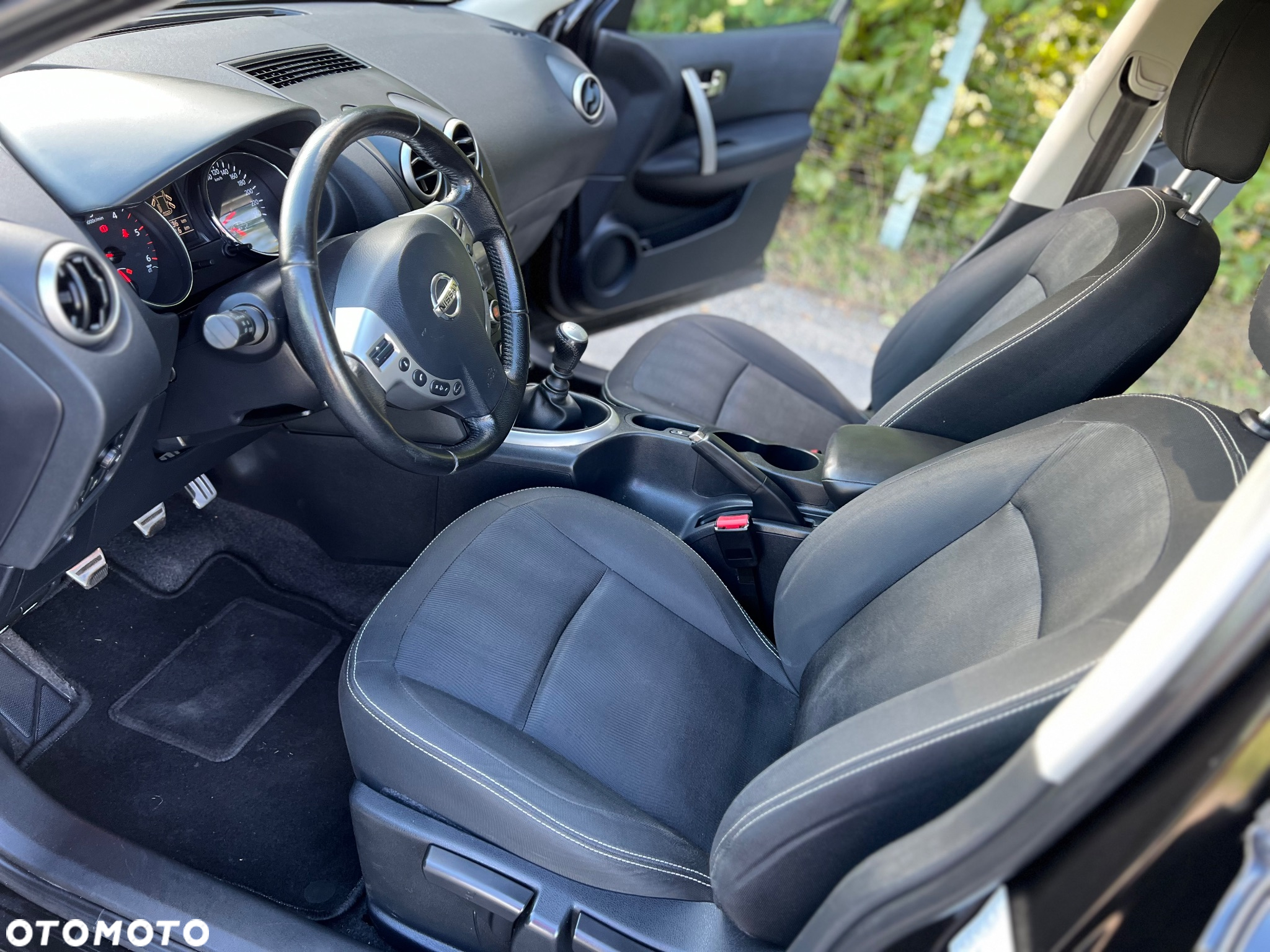 Nissan Qashqai - 4