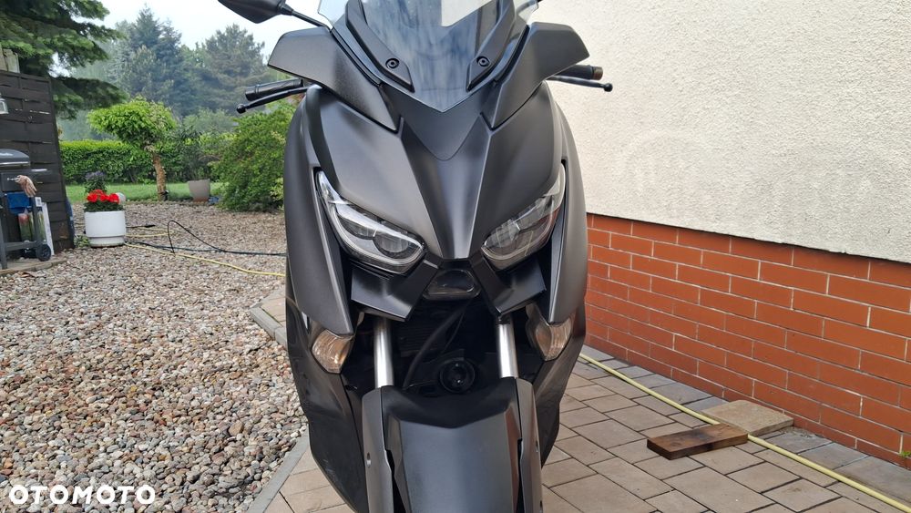 Yamaha X-max - 3