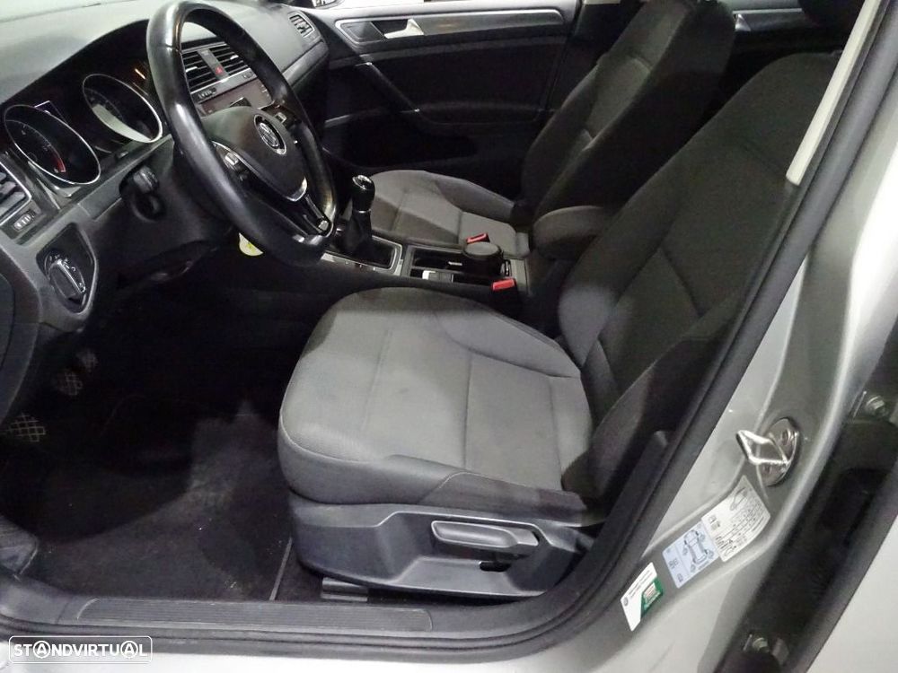 VW Golf 1.6 TDI Stream - 11