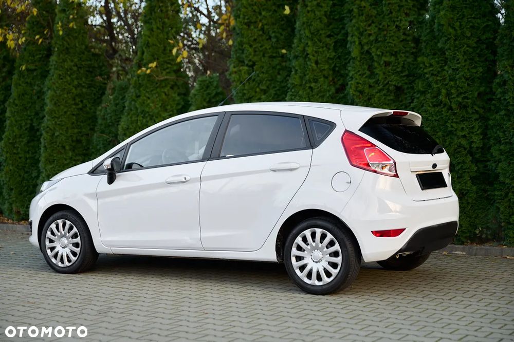 Ford Fiesta - 9