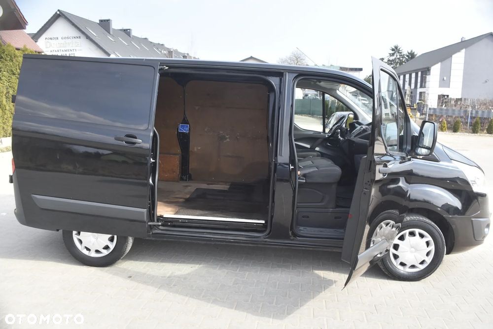 Ford Transit Custom - 22