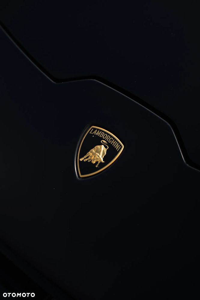 Lamborghini Huracan Performante - 5