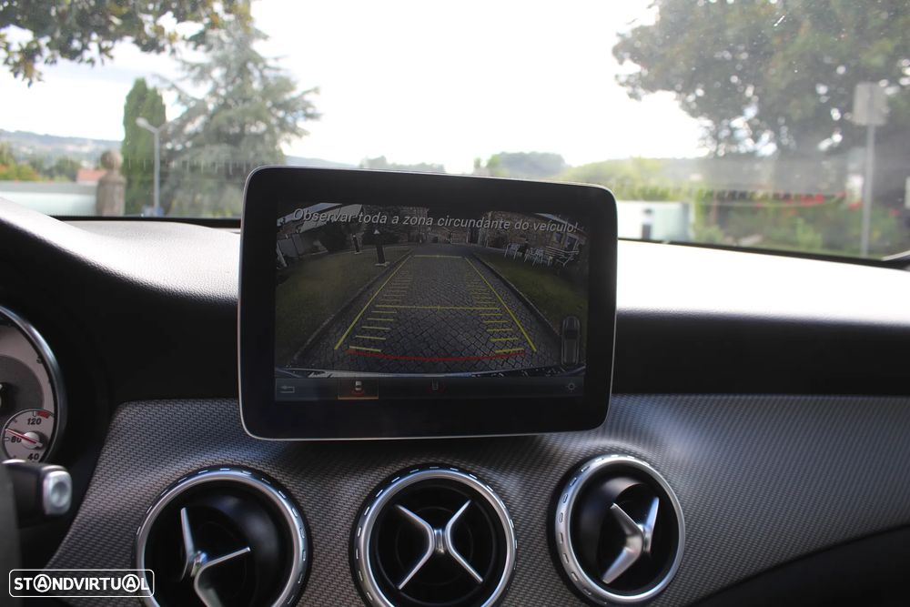 Mercedes-Benz GLA 220 d 7G-DCT Style - 23
