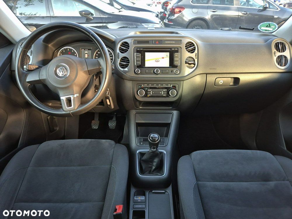 Volkswagen Tiguan 1.4 TSI 4Motion Lounge Sport & Style - 24