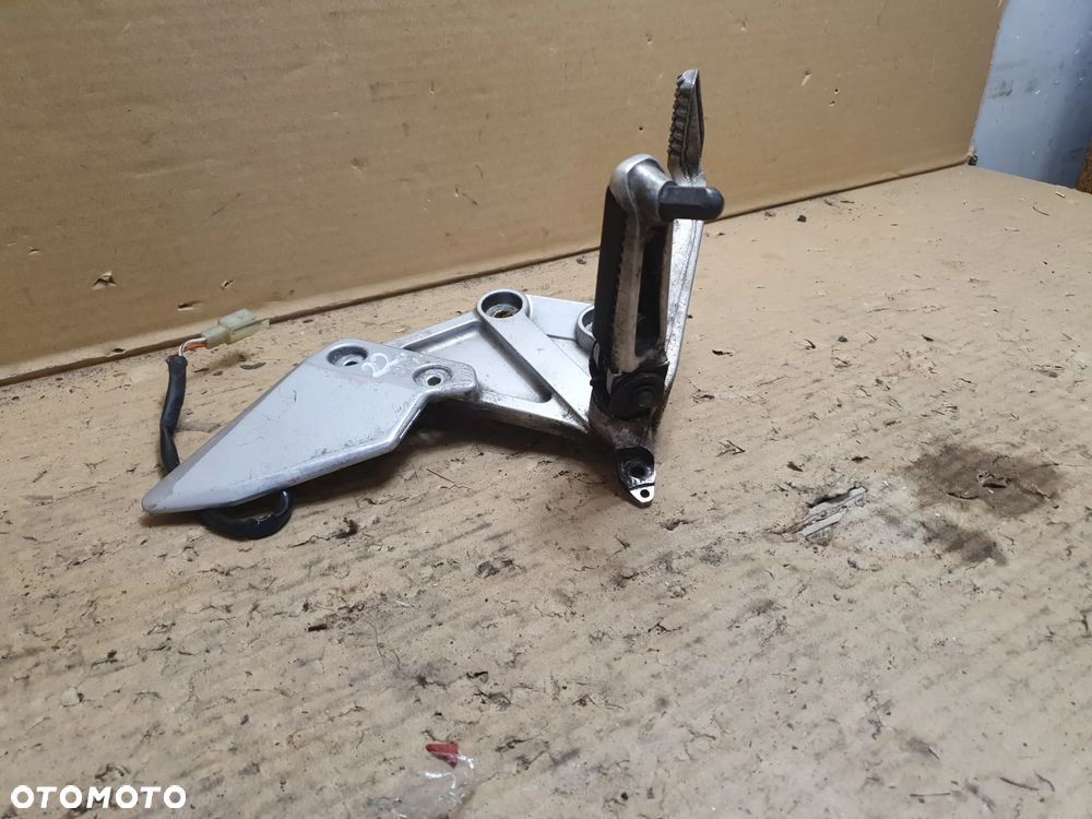 SUZUKI SV 650 2003 Set Prawy Kierowcy - 6